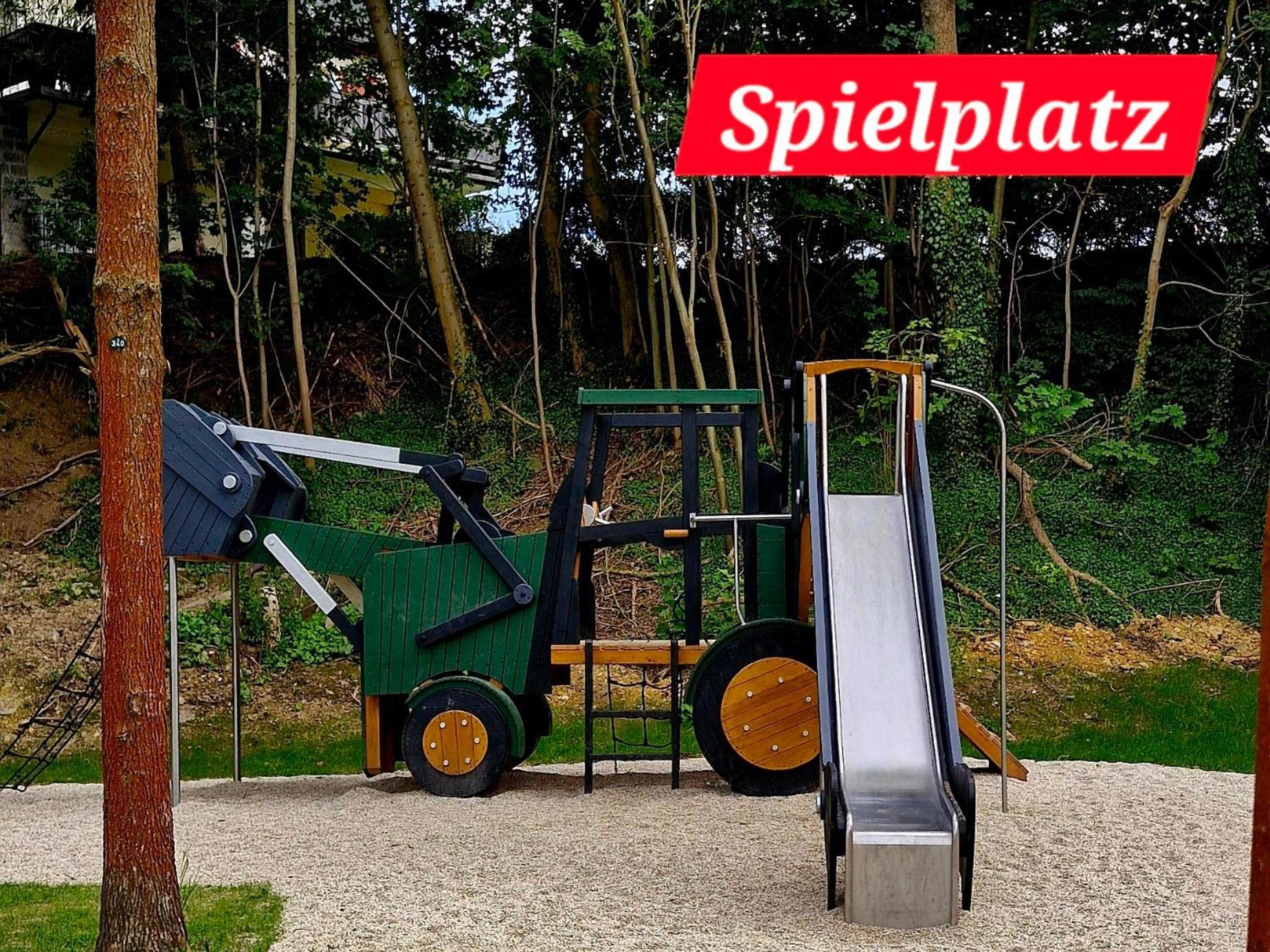 Ferienwohnung "Blick Mylau" - Naehe Freizeitpark Plohn & Weltgroesster Ziegelsteinbruecke 莱辛巴赫伊姆沃戈蒂 外观 照片